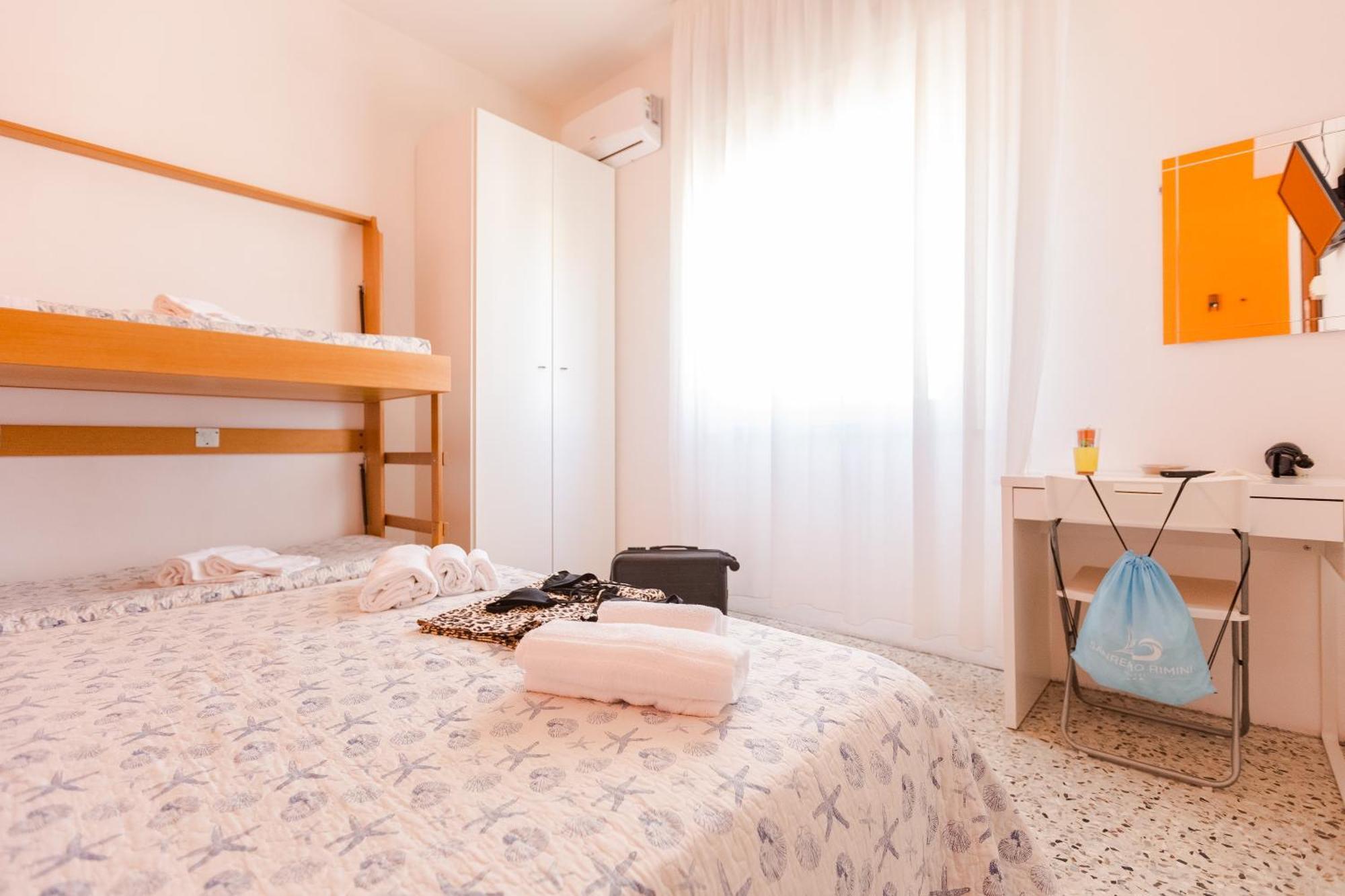 Hotel Sanremo Rímini Habitación foto